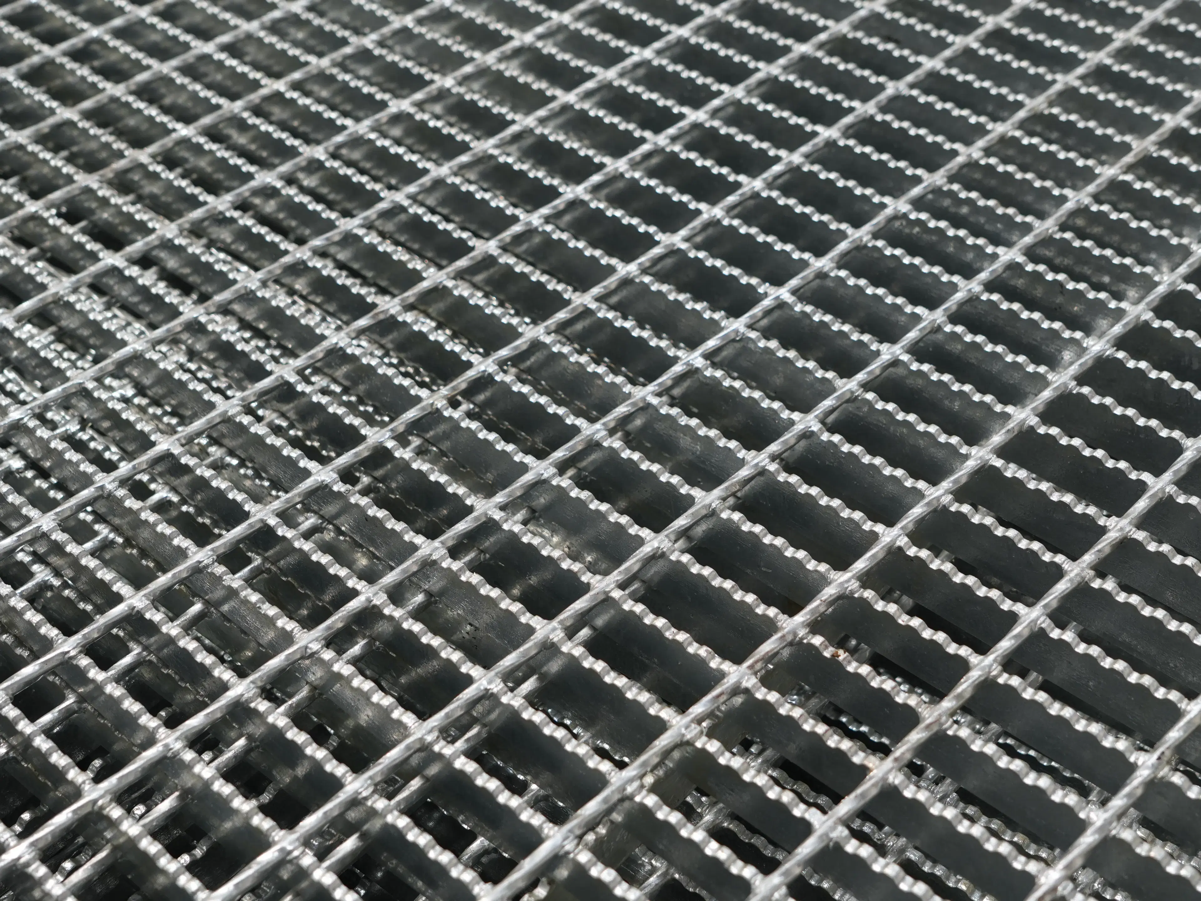 Example of Serrated top surface